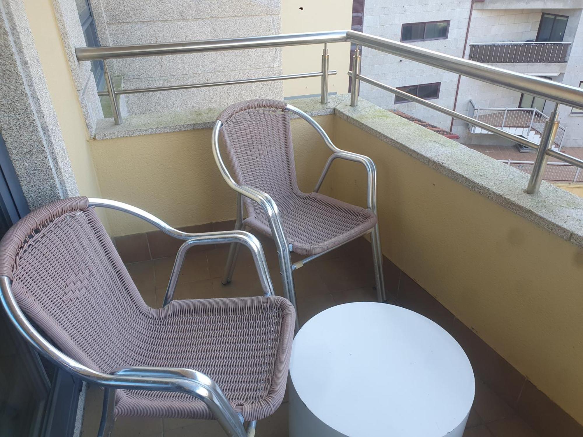 En Urbanizacion Con Piscina En Playa De Silgar Apartament Sanxenxo